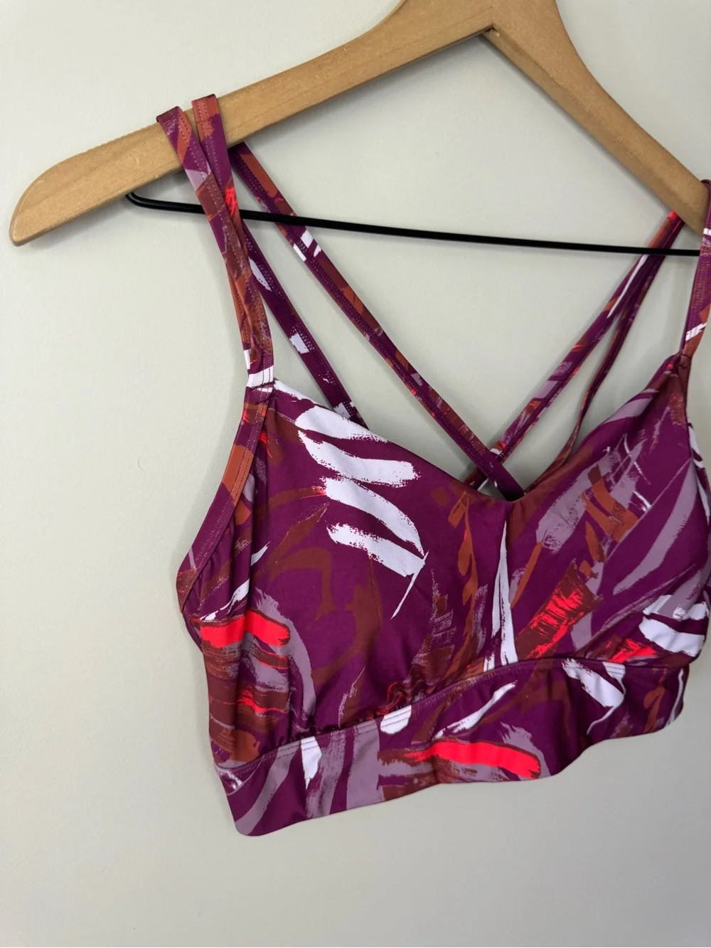 All in Motion NWT Target Strappy Low Support Sports Bra in Plum Print size XL - Picture 2 of 8